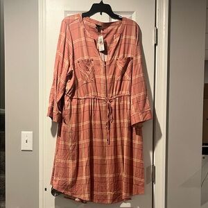 NWT Torrid Pink Plaid Dress with Drawstring zipper pockets challis